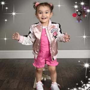 Meet your Posher, Lety